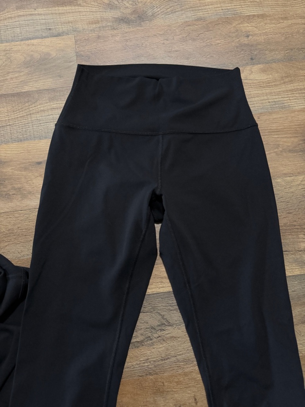 Crz Yoga Butterluxe Yoga Leggings 25" Size Medium Black - Picture 4 of 5